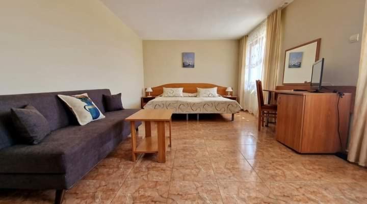 Family Hotel Selena Nessebar Exterior foto